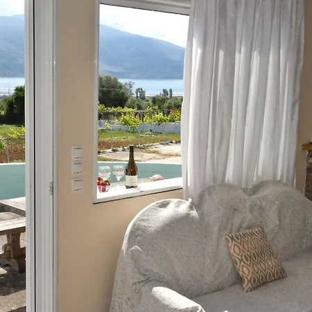 Meadow House Lixouri